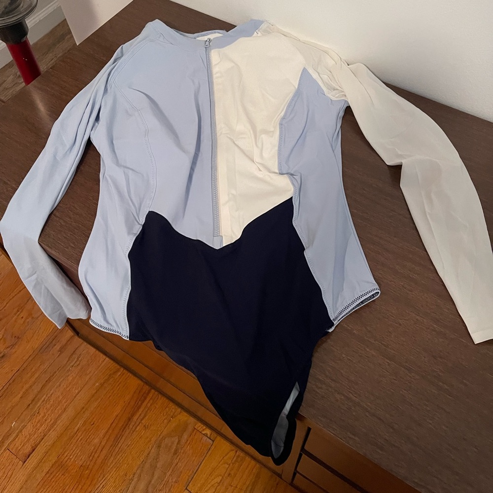 Vaara long sleeve swimsuit M